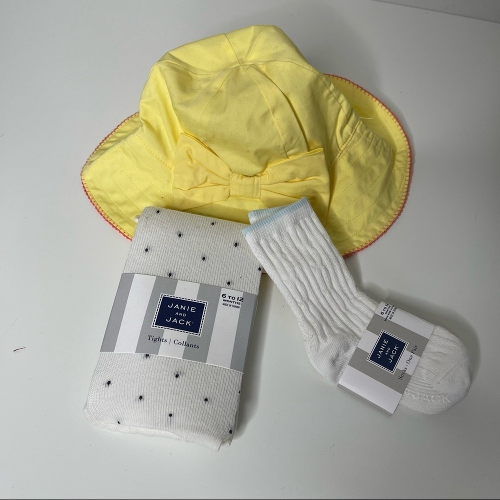 Janie and jack girls socks and hat